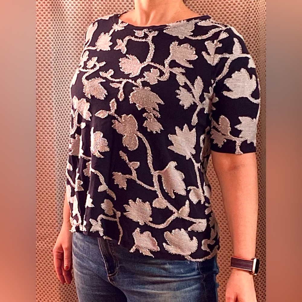 2-for-1 -- LOFT textured tee